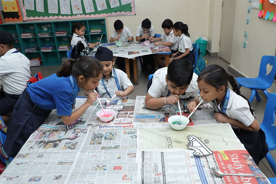 Storytelling: Inspiring Imagination and Expression image 2